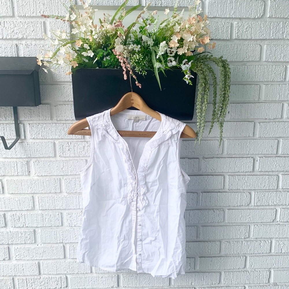 Loft Sleeveless White Button Up Ruffle Blouse Size S/P